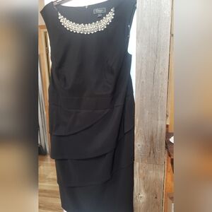 Dressbarn Black Dressw/pearl Beaded Collar Sleeveless Plus Size 18 Ruffle Layer